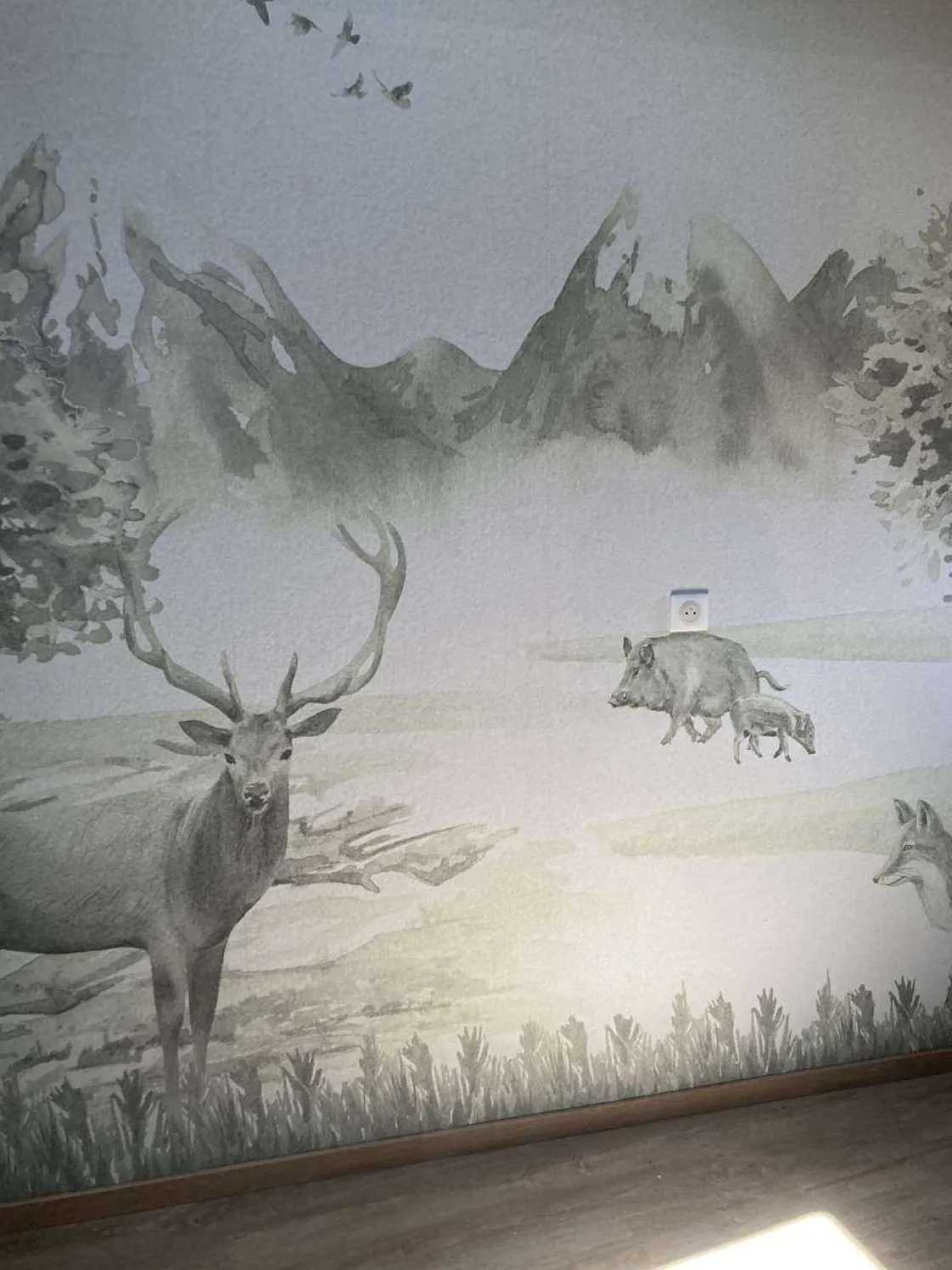 bos_met_dieren_in_groen_1.webp Hot Bos met dieren in groen Kinderkamer | Dieren
