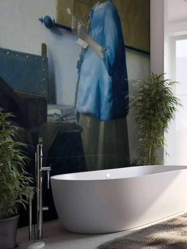 Online Brieflezende vrouw in het blauw fotobehang Kunst & Design
