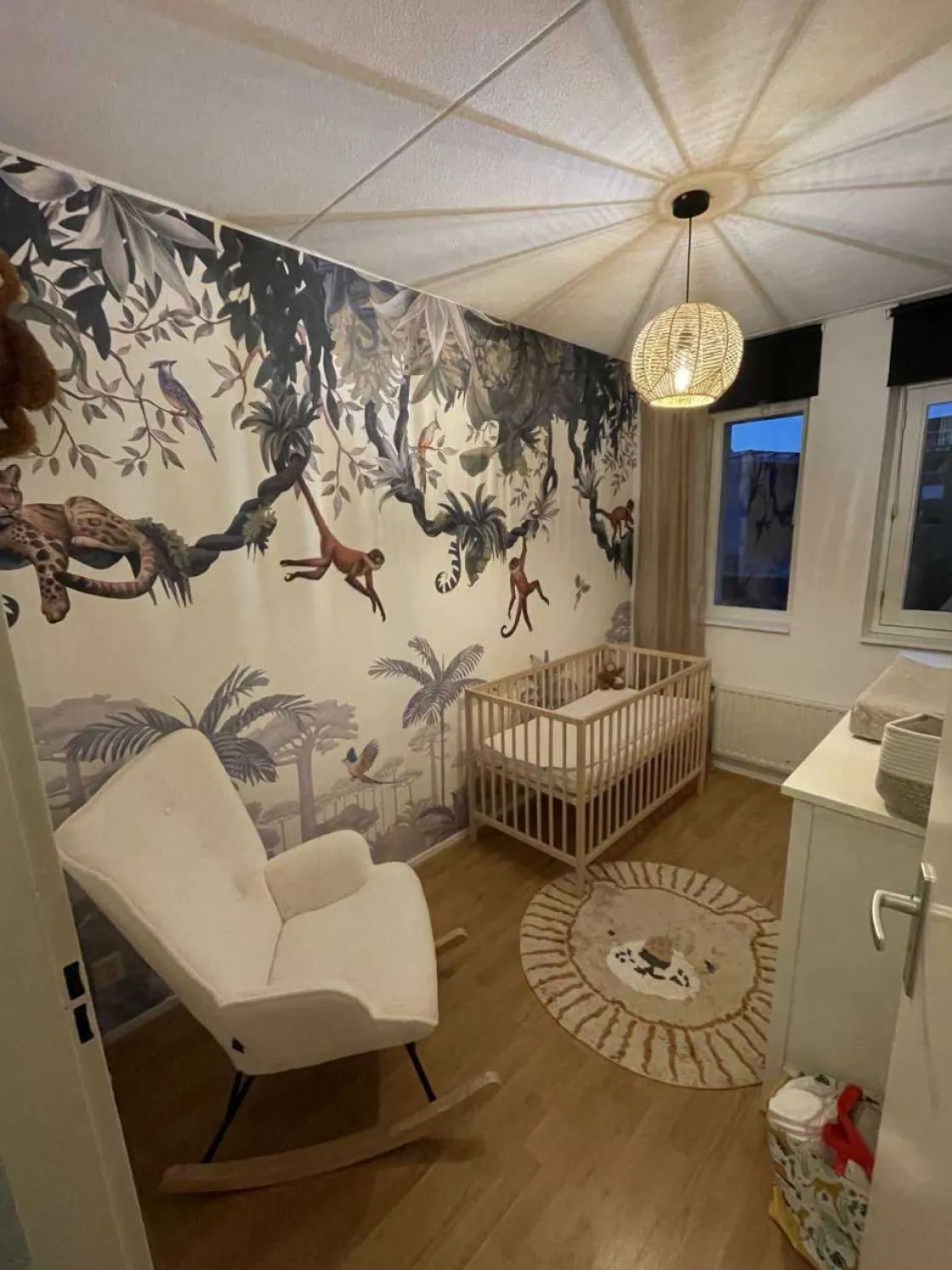 cheeky_monkeys_3.webp Hot Cheeky Monkeys Kinderkamer | Dieren