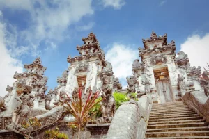 Outlet De Pura Lempuyang tempel in Bali fotobehang Architectuur