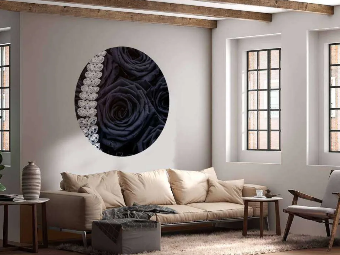 donkere_rozen_met_een_dia_6.webp Online Donkere rozen met een diamanten ketting erop fotobehang Tienerkamer | Bloemen