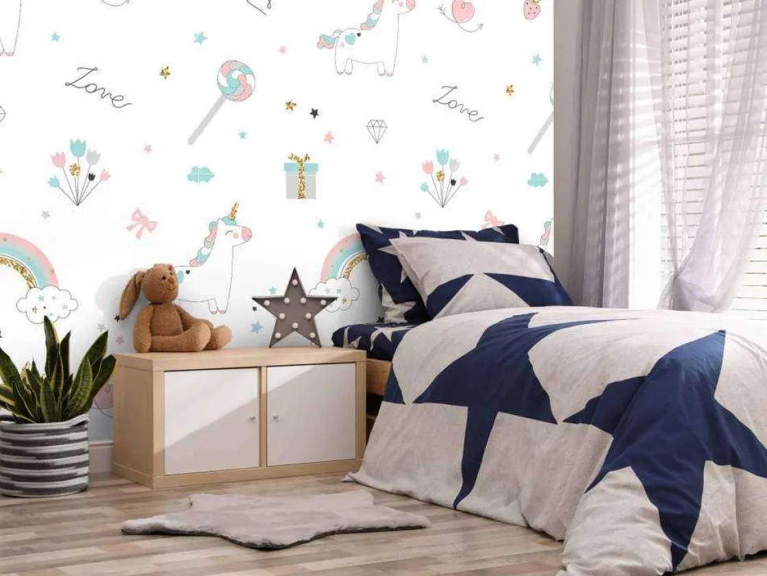 eenhoorns_regenbogen_en_g_3.webp Outlet Eenhoorns, regenbogen en glitters Kinderkamer | Dieren