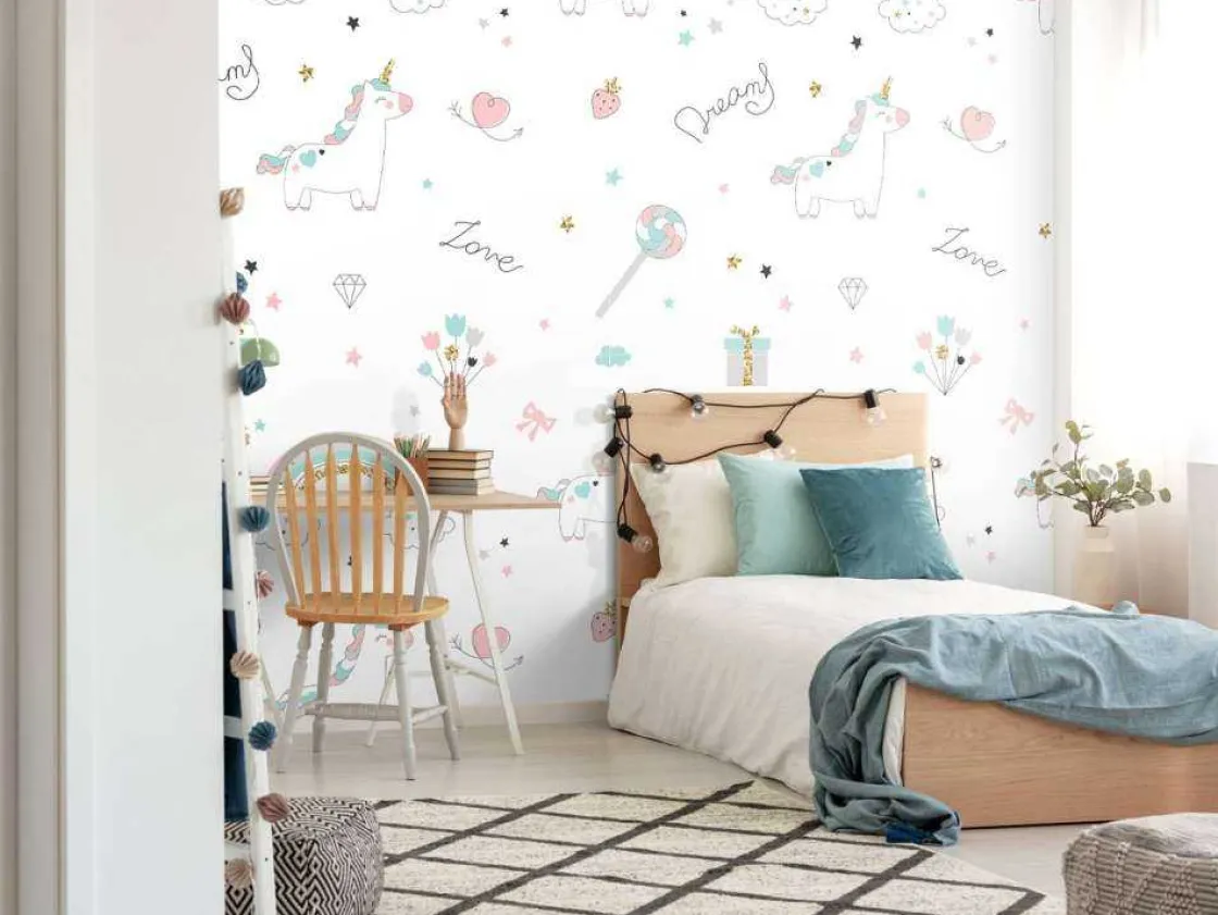 eenhoorns_regenbogen_en_g_4.webp Outlet Eenhoorns, regenbogen en glitters Kinderkamer | Dieren
