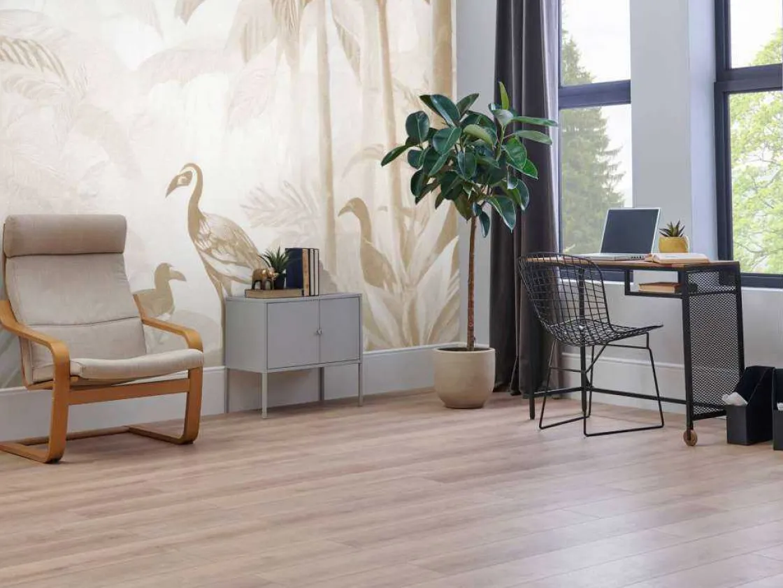 fotobehang__verborgen_jun_8.webp New Fotobehang - Verborgen Jungle met Ibis, taupe Landschappen