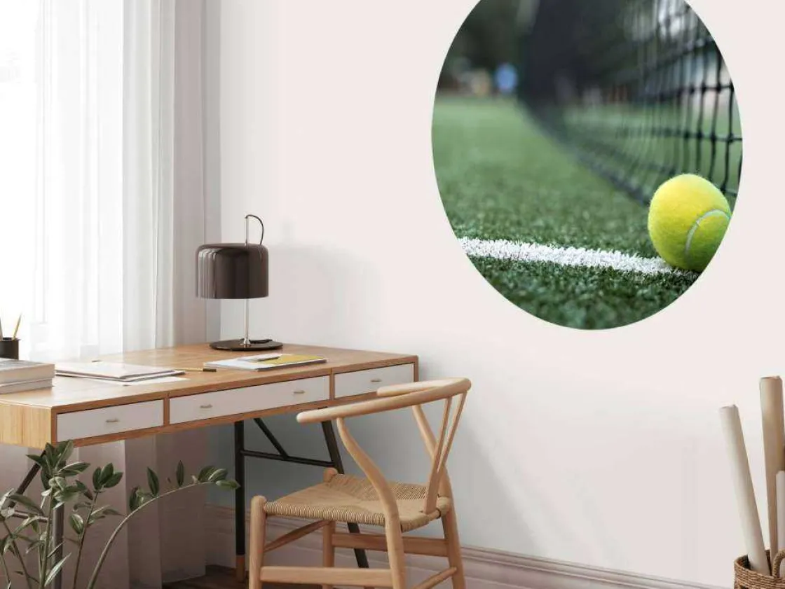gele_tennisbal_tegen_het__5.webp Discount Gele tennisbal tegen het net aan fotobehang Tienerkamer | Kinderkamer