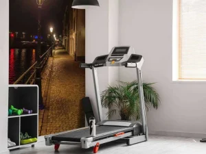 Clearance Gezellig straatje in Maastricht fotobehang Steden | Architectuur
