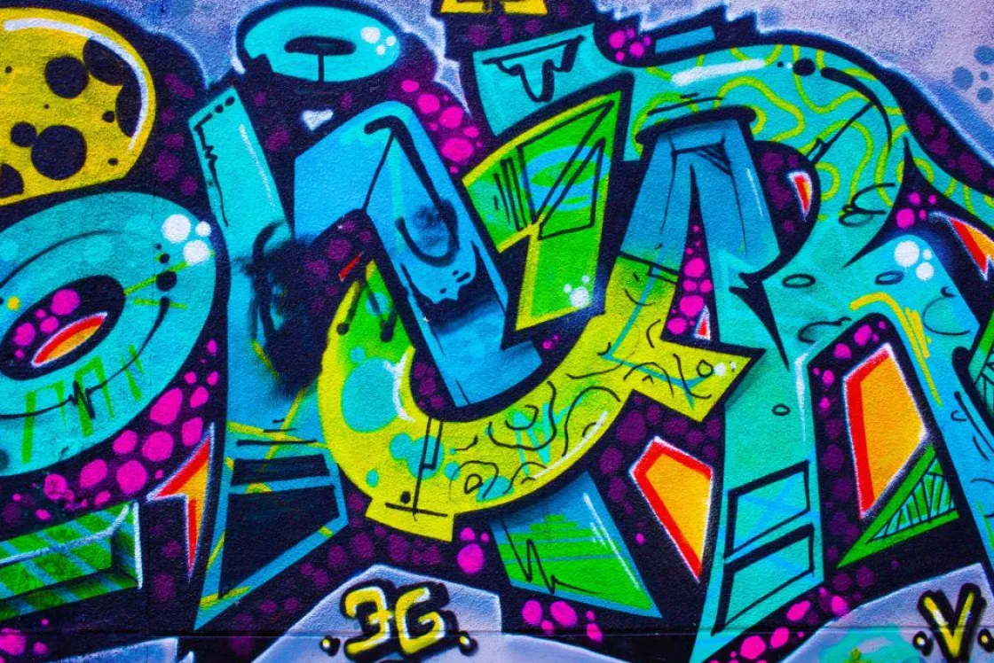 kleurrijke_graffiti_creat_0.webp Online Kleurrijke graffiti creatie op een muur fotobehang Tienerkamer | Kunst & Design