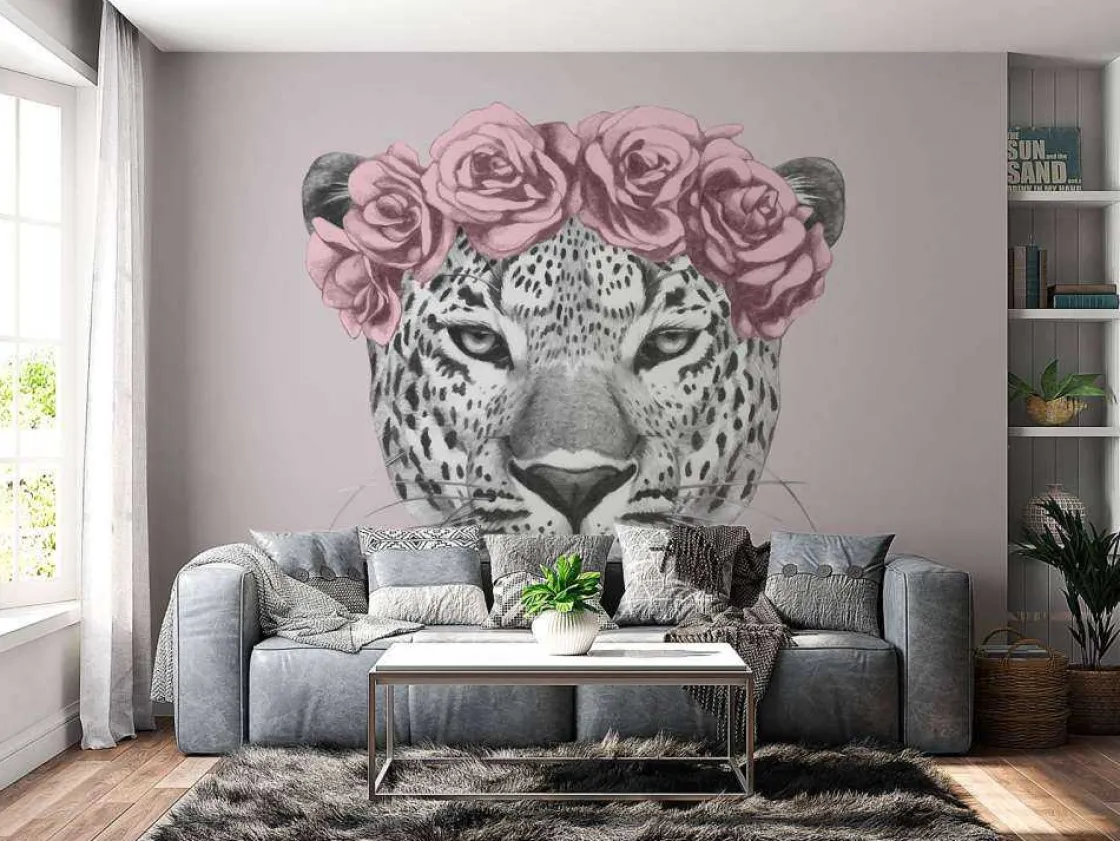 luipaard_met_roze_bloemen_12.webp Online Luipaard met roze bloemen Dieren