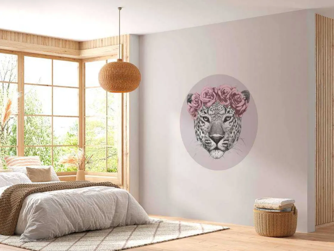 luipaard_met_roze_bloemen_8.webp Online Luipaard met roze bloemen Dieren