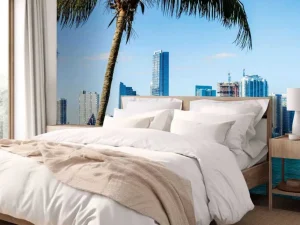 New Miami skyline met een palmboom op de voorgrond fotobehang Architectuur