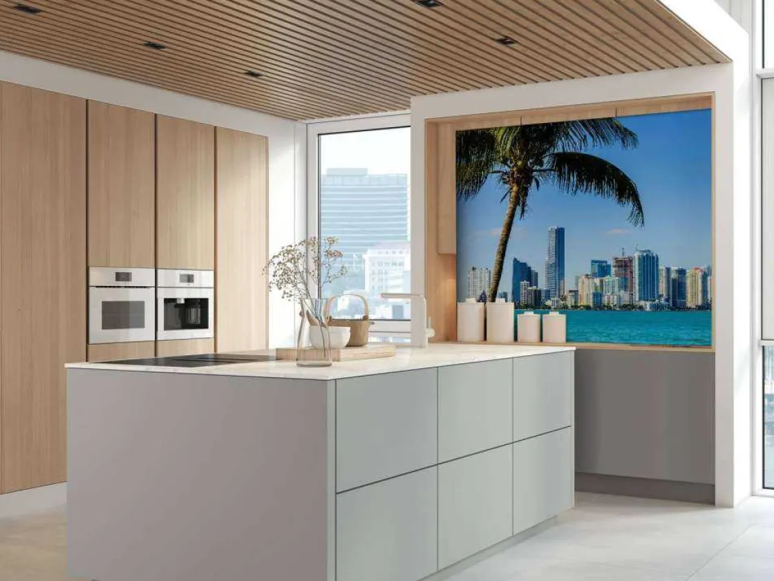 miami_skyline_met_een_pal_5.webp New Miami skyline met een palmboom op de voorgrond fotobehang Architectuur