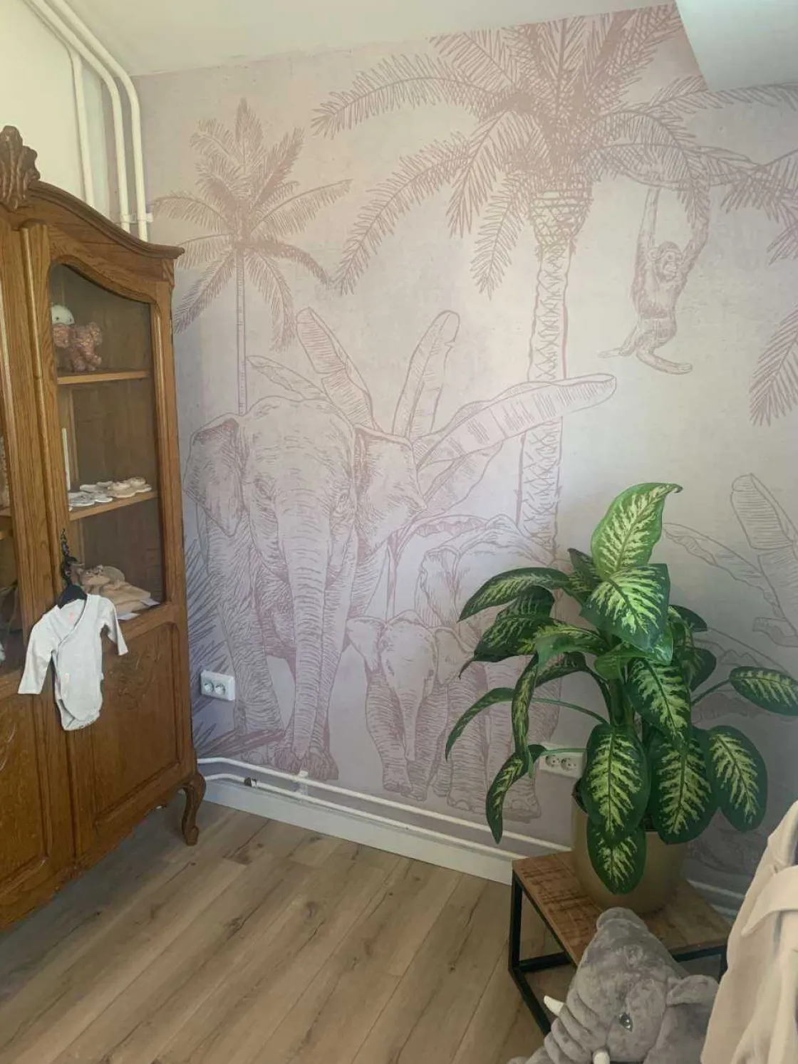 olifanten_taupe_3.webp New Olifanten taupe Kinderkamer | Dieren