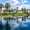 Discount Palmbomen op een golfbaan fotobehang Sport