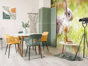 Online Schattig konijntje in een tuin fotobehang Kinderkamer | Dieren