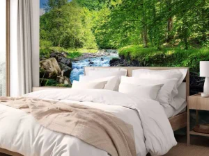Outlet Stromende Rivier in het Bos in Zomer fotobehang Bloemen