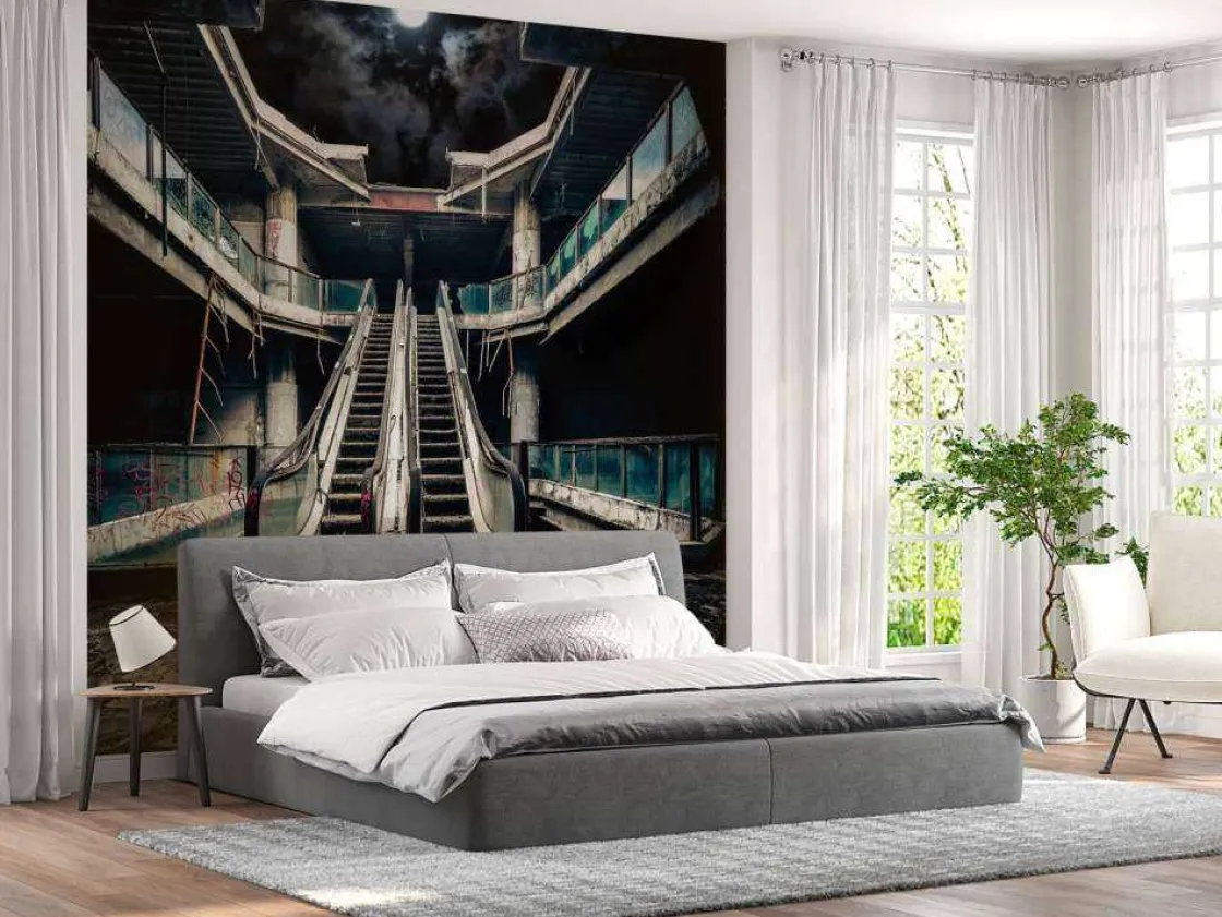 verlaten_gebouw_met_roltr_1.webp Sale Verlaten gebouw met roltrappen bij volle maan fotobehang 3d
