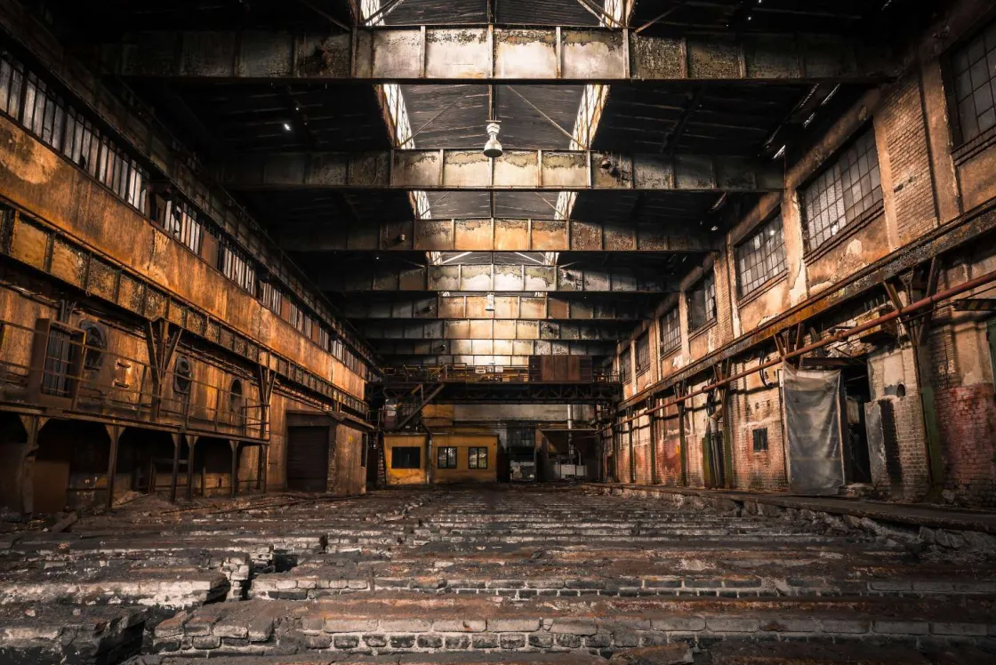 verlaten_industrieel_pand_0.webp Clearance Verlaten industrieel pand fotobehang Architectuur