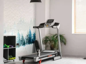 Fashion Winterlandschap met dennenbomen en een hert fotobehang Hobbykamer | Bloemen